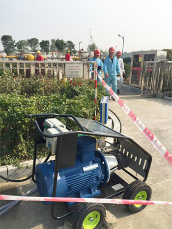 天然氣站高壓清洗機防腐除銹